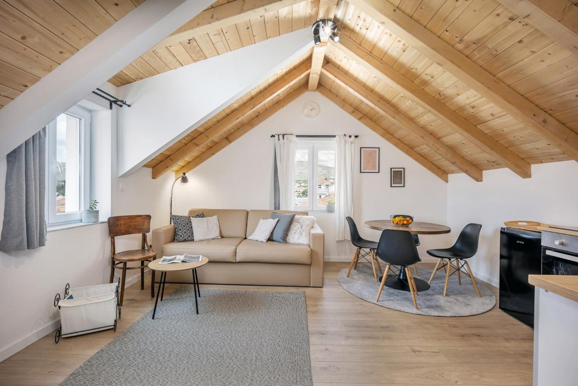 Studio Apartments Yucca, 2-Min To The Beach And 5 To Trogir Exterior photo
